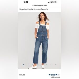 Women’s Old Navy overalls.